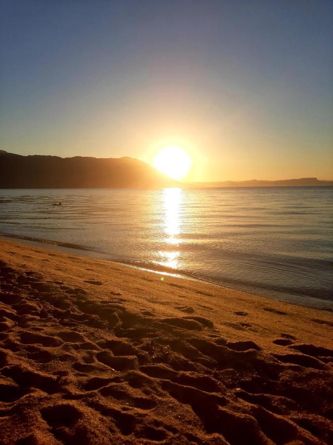 Pe Na Areia, Casa Na Praia De Frente Para O Mar Florianópolis 외부 사진